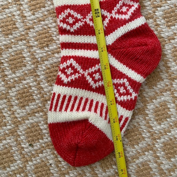 Red and white knit stocking - Picture 4 of 6